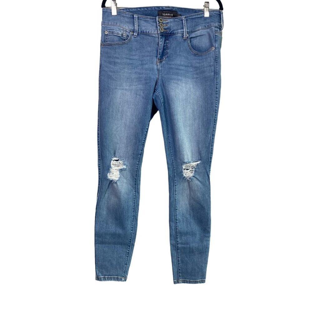 Torrid Distressed Mid Rise Skinny Ankle Stretch Jean 3 Button Fly Zip Up 12 Blue